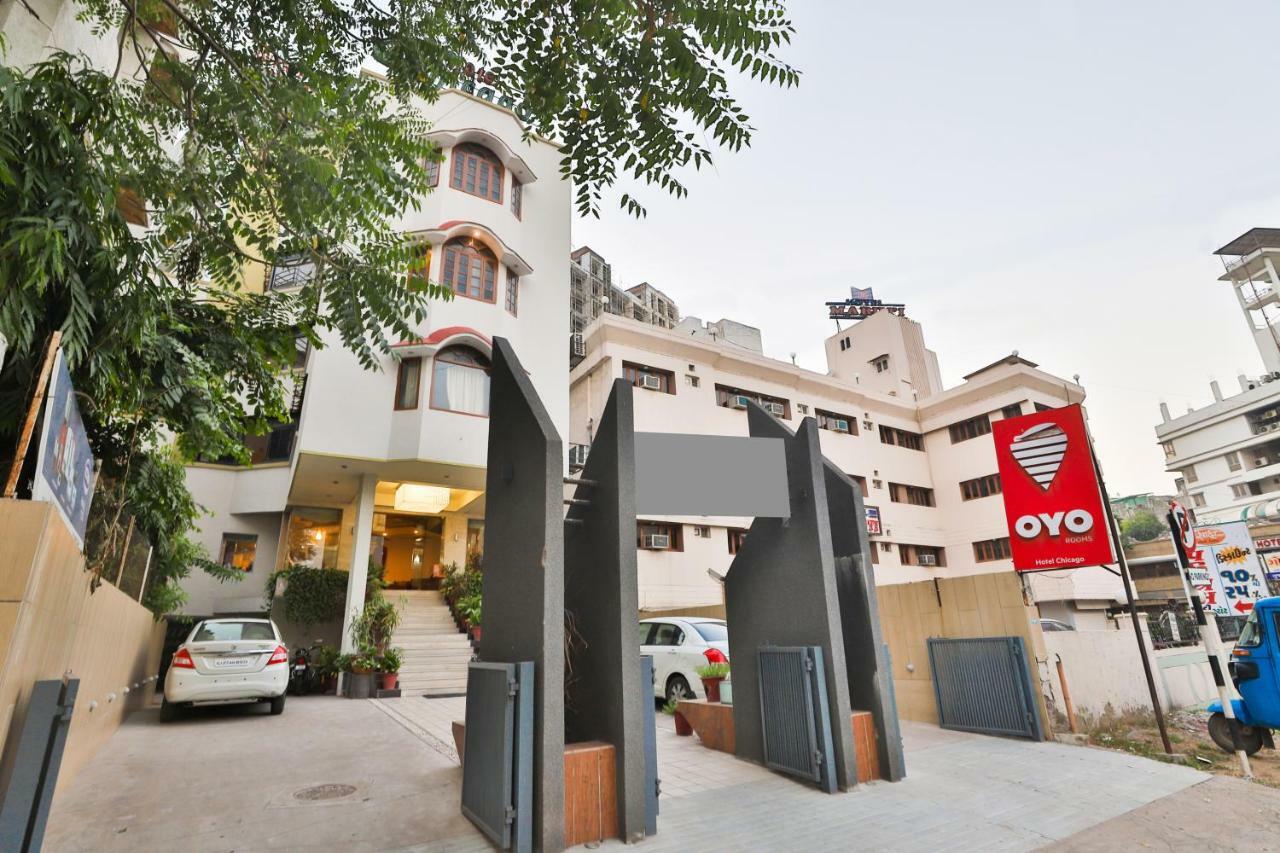 Hotel Chicago Ahmedabad Exterior photo
